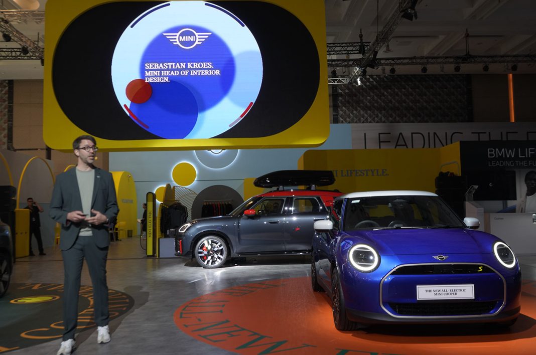 Launching MINI Cooper di acara GIIAS 2025