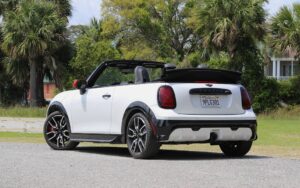MINI Cabriolet JCW