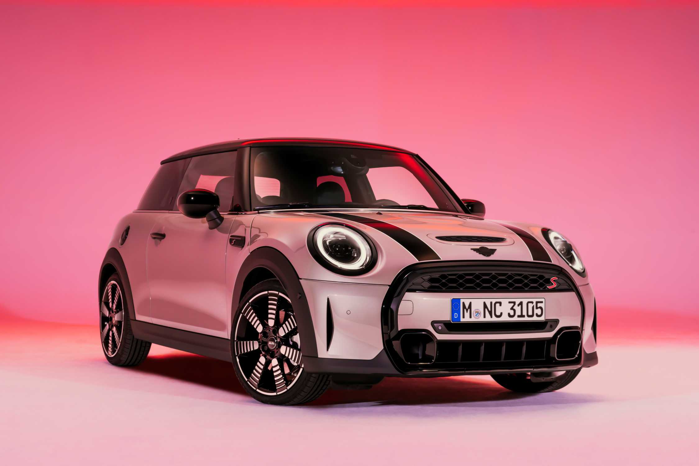 Harga MINI Cooper 3-Door