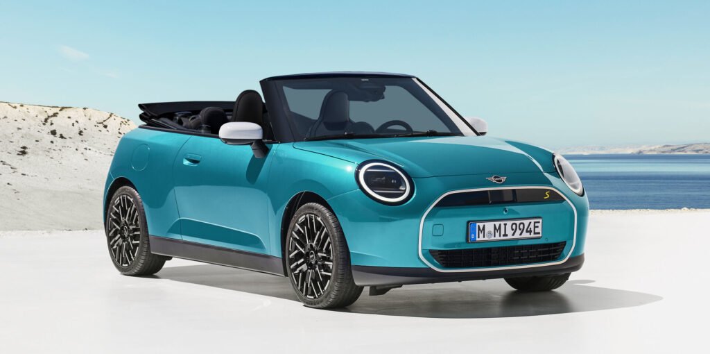MINI Cabriolet Terbaru