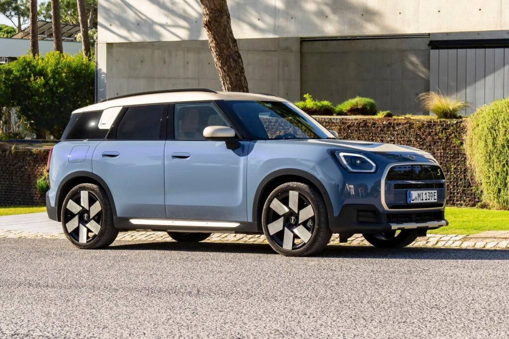 MINI Cooper Onbound Edition