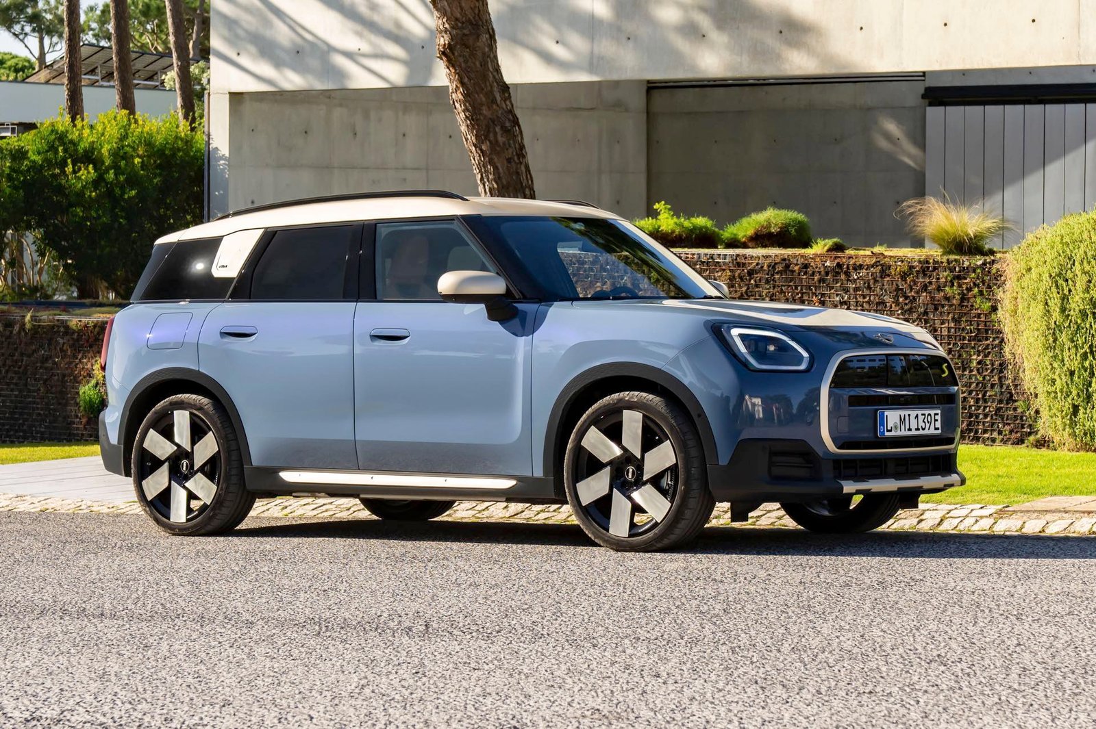 MINI Cooper Onbound Edition